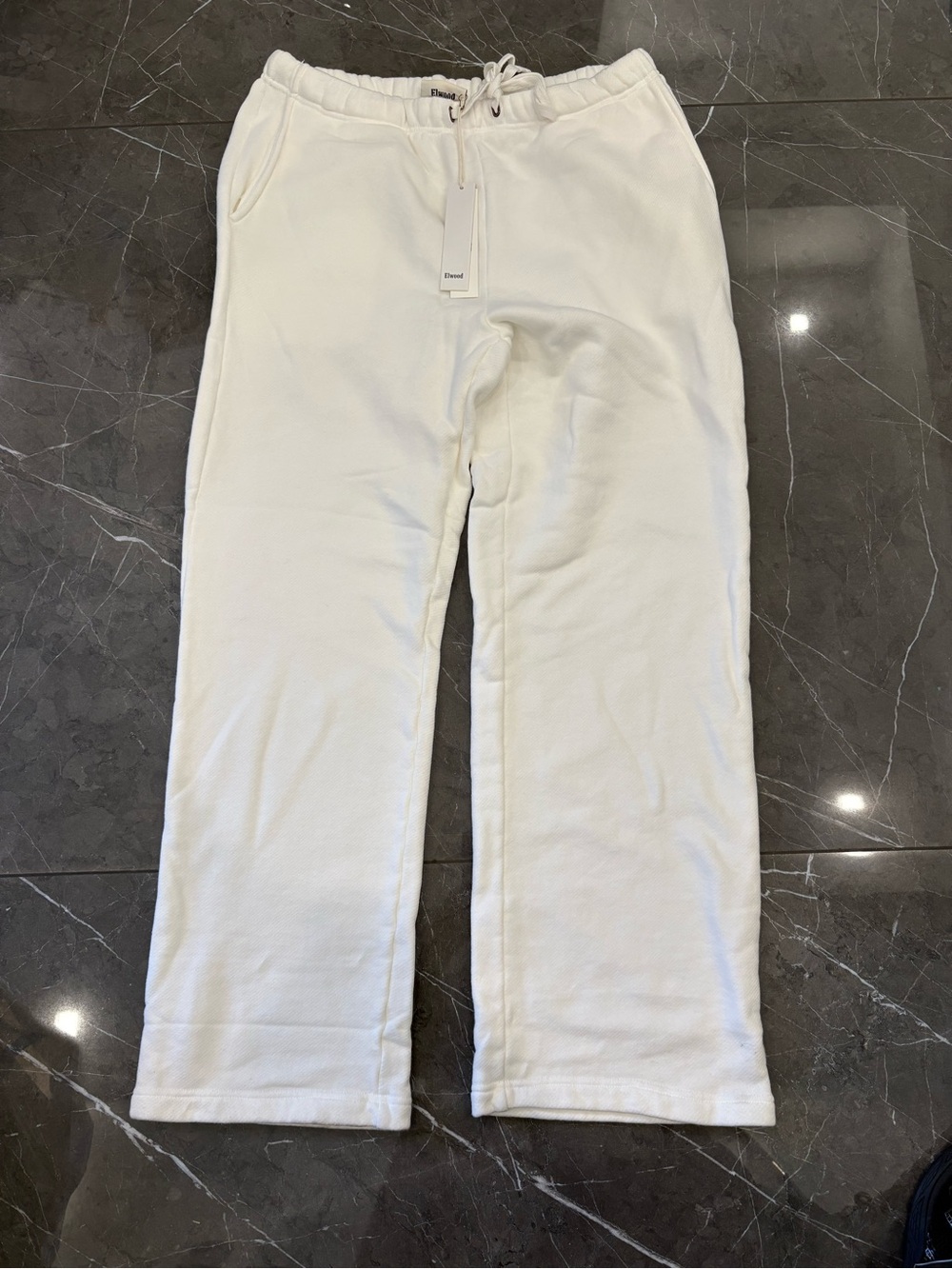 Men's Elwood Core Organic Cotton Straight Leg Sweat Pants Baggy White Large NWT
